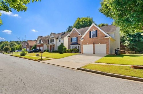 4188 Cookcreek Pl, Lilburn, GA 30047-8025