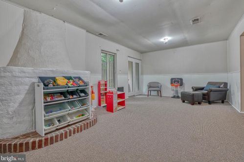 9620 Basket Ring Rd, Columbia MD  21045-3418 exterior