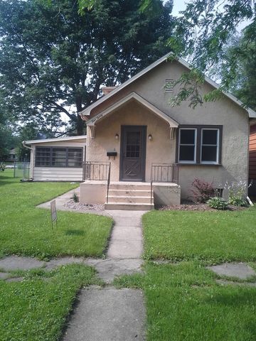 420 Saint Paul St, Spring Valley IL  61362-2095 exterior