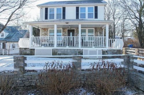 575 Bunker Hill Ave, Waterbury, CT 06708-1801