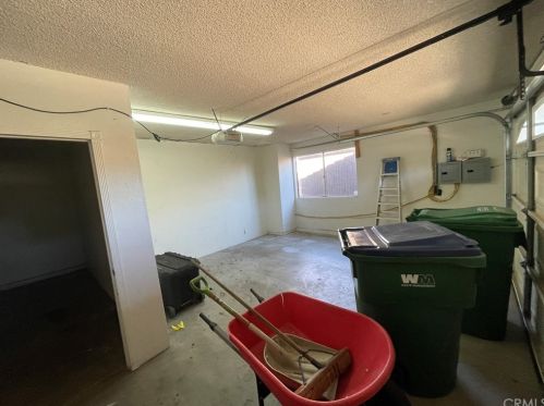 15747 Rancho Viejo Dr, Riverside CA  92506-5822 exterior