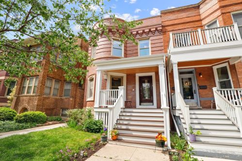 1466 Farragut Ave, Chicago, IL 60640-2104