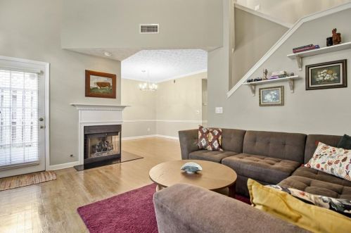 55 Hammock Pl, Atlanta GA  30312-2879 exterior