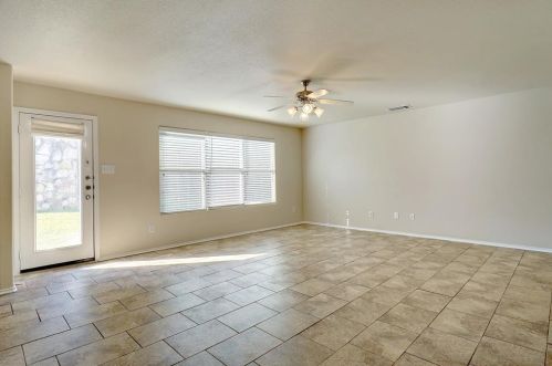 7421 Cowhand Ct, Fort Worth TX  76131-5220 exterior