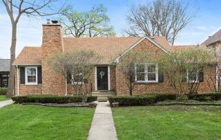 167 Lawndale Ave, Elmhurst, IL 60126-3523