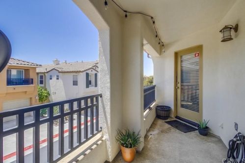 717 Caminito Valiente, Chula Vista CA  91911-6971 exterior