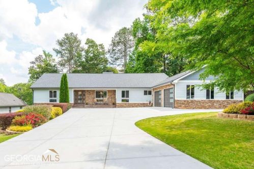 2790 Interlaken Dr, Marietta, GA 30062-5666