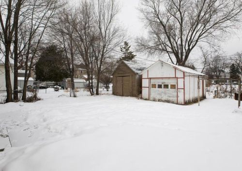 694 Desoto St, Saint Paul MN  55130-4215 exterior