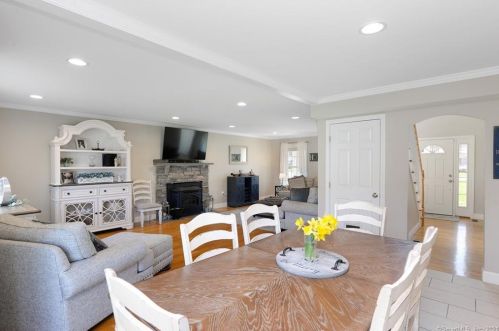 92 Brandywine Pl, Southington CT  06489-4365 exterior