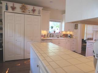 828 Byrne St, Houston TX  77009-7106 exterior