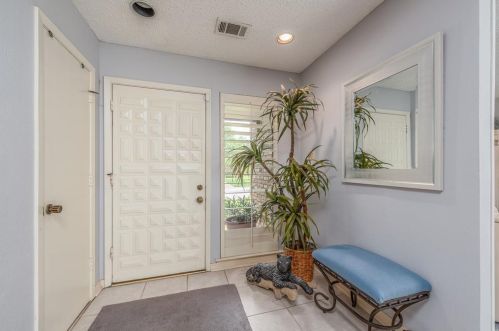 16314 Amberwood Rd, Dallas TX  75248-2814 exterior