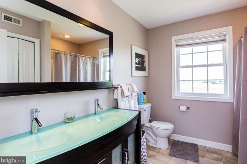 2355 View Rd, Lancaster PA  17602-1844 exterior