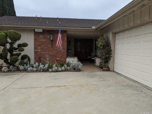 24252 Cedarbrook Cir, El Toro, CA 92630-3808