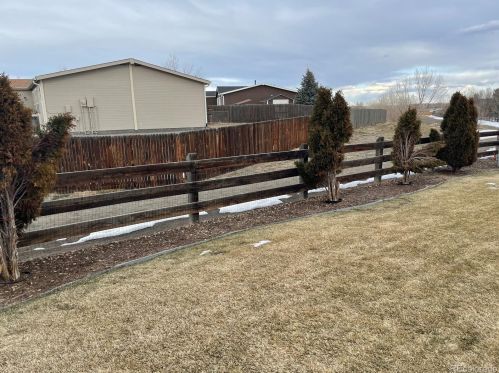 768 Willow Dr, Denver CO  80603-7761 exterior