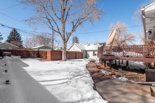 3279 Pearl St, Englewood CO 80113-2713 exterior