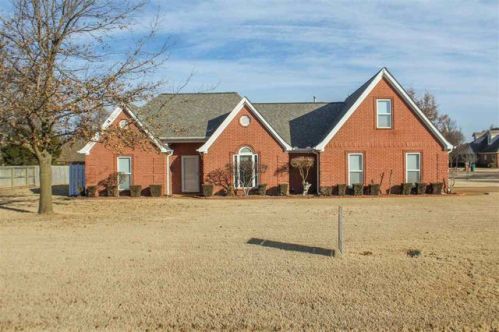 784 Country Club Cir, Manila, AR 72442-8155