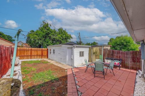 753 Knox Ct, Denver CO  80219-3360 exterior