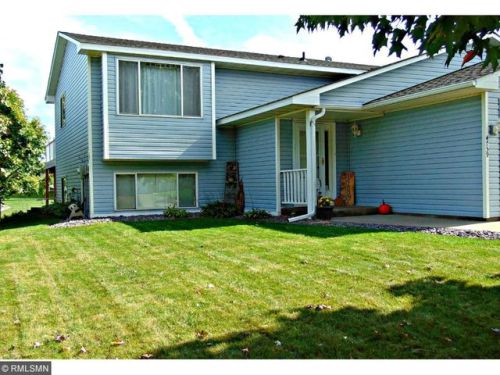 4759 Farmstead Dr, Monticello, MN 55362-8442