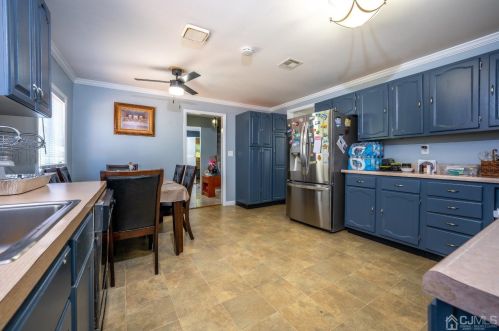41 Justice St, Piscataway NJ  08854-5425 exterior