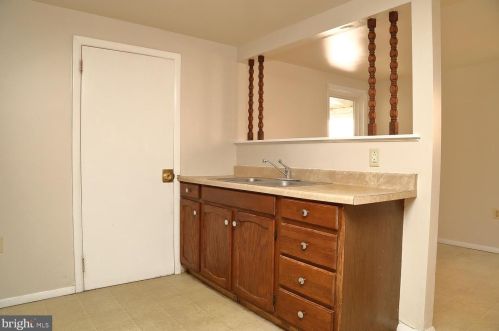 445 Vine St, Lancaster PA  17603-5241 exterior