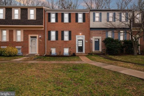 5865 Banning Pl, Springfield VA  22015-3666 exterior