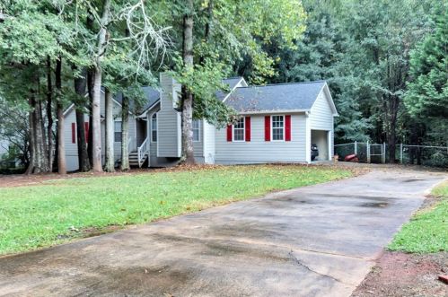 70 Priscilla Way, Newnan, GA 30265-3807