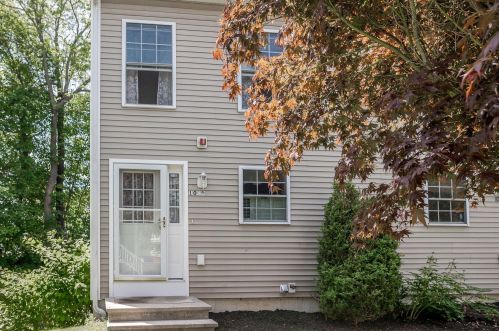109 Portland Ave, Dover, NH 03820-3526