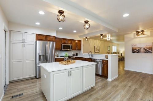 2381 Perry St, Denver CO 80204-3048 exterior