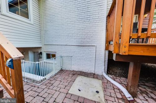 403 Dale Dr, Silver Spring MD  20910-5528 exterior