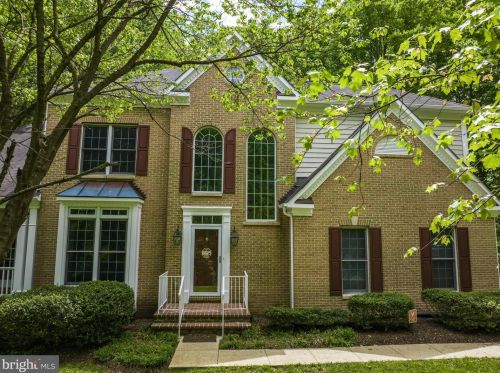 2505 Hobbits Ln, Davidsonville, MD 21035-2043