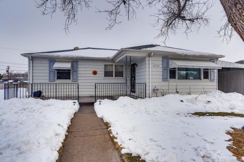 4853 Gill Pl, Denver, CO 80219-2232