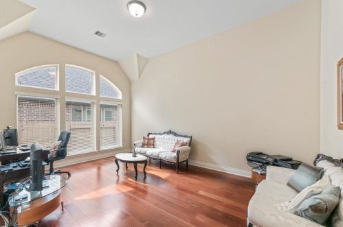 6226 Milam Branch Ln, Richmond TX 77471-6654 exterior