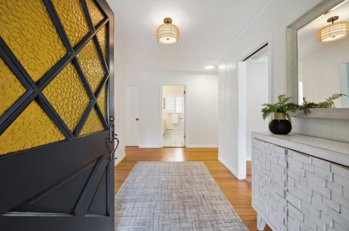 911 Echo Dr, Los Altos CA  94024-4874 exterior