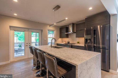 9907 Markham St, Silver Spring MD 20901-2233 exterior