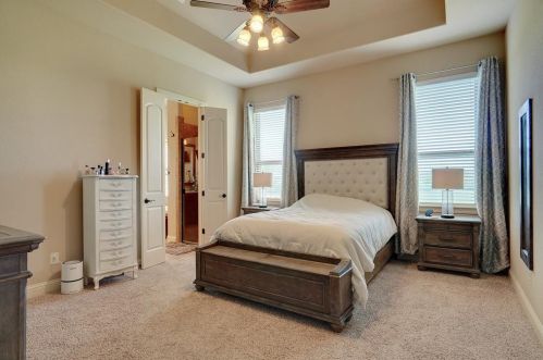 7012 Katie Corral Dr, Fort Worth TX  76126-6440 exterior