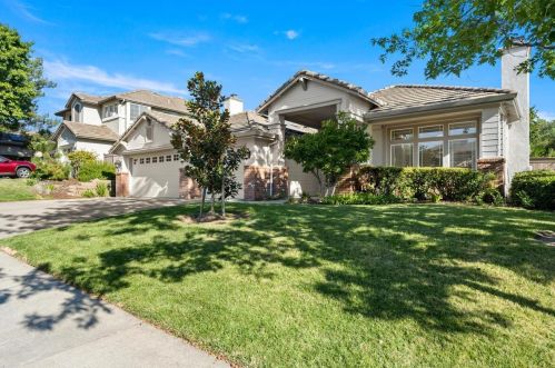 4033 Macpheadris Way, Folsom, CA 95762-7541