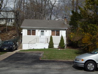 403 Brooklyn Mountain Rd, Hopatcong, NJ 07843-1276