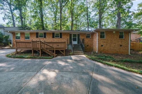 1491 Lively Ridge Rd, Atlanta GA  30329-3709 exterior