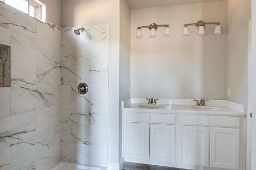 7877 Waxwing Cir, Fort Worth TX  76137-1089 exterior