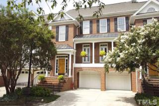 103 Lions Gate Dr, Cary, NC 27518-8708