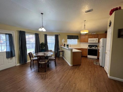 16888 Bob White Dr, Conroe TX  77385-3736 exterior