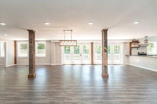 70 Peep Toad Rd, Killingly CT  06239-1522 exterior