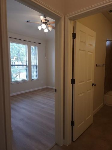 11209 Cap Stone Dr, Austin TX  78739-2254 exterior