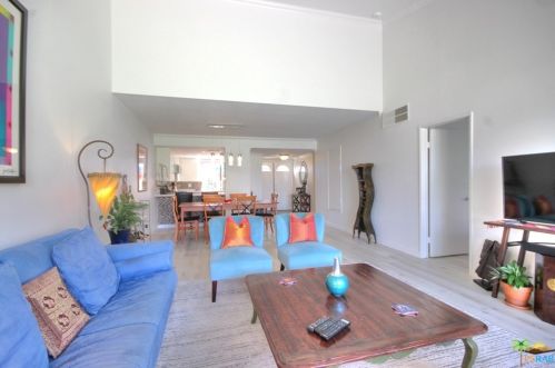 1205 Antigua Cir, Palm Springs, CA 92264-8543