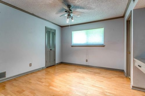 6248 Dilbeck Ln, Dallas TX  75240-5350 exterior