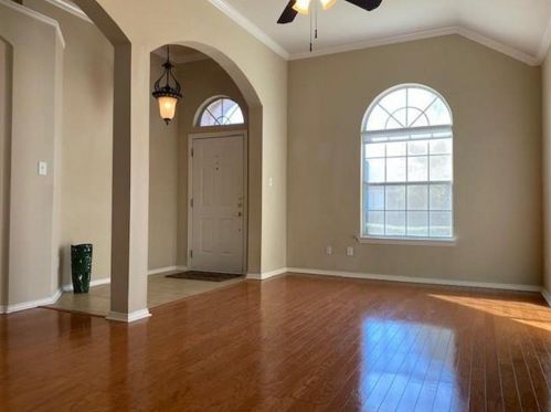 8640 Woodcreek Dr, Irving TX  75063-7214 exterior