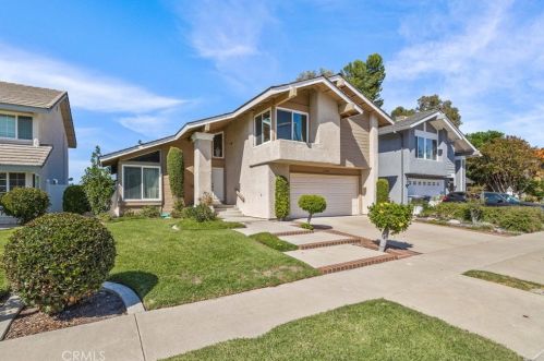 25265 Cinnamon Rd, El Toro, CA 92630-3402