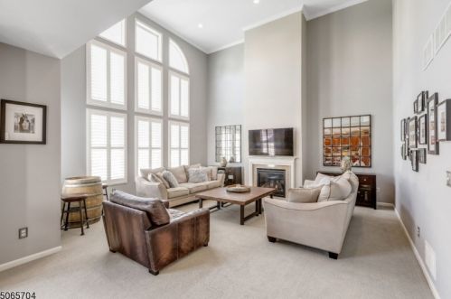 13 Dalton Rd, Hackettstown NJ  07840-4690 exterior