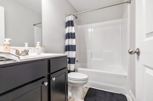 80 Crest View Dr, Carnesville GA  30521-3265 exterior