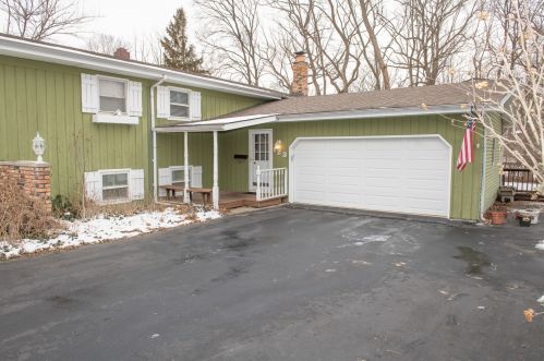 123 Wood St, Mokena, IL 60451-1458